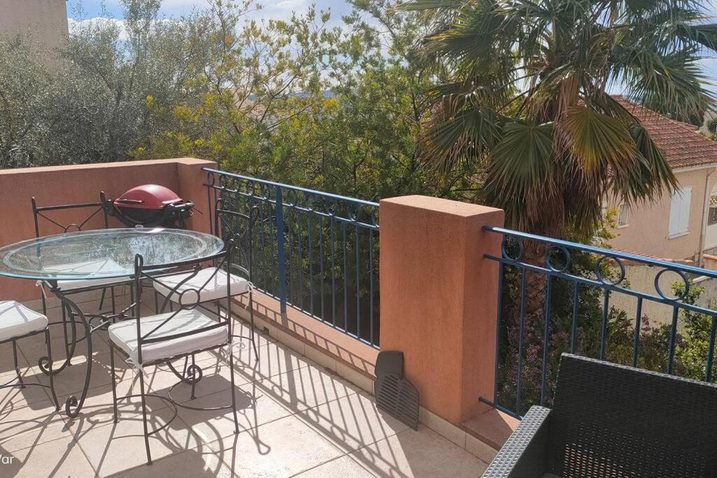 Moderne Sur Les Hauts De Bandol